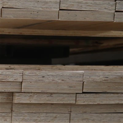 Il legno di livello cinese è adatto alla produzione di mobili?